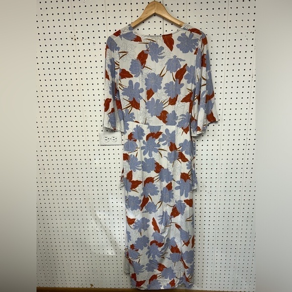 L Space Kellen Dress In Floral - Picture 4 of 5